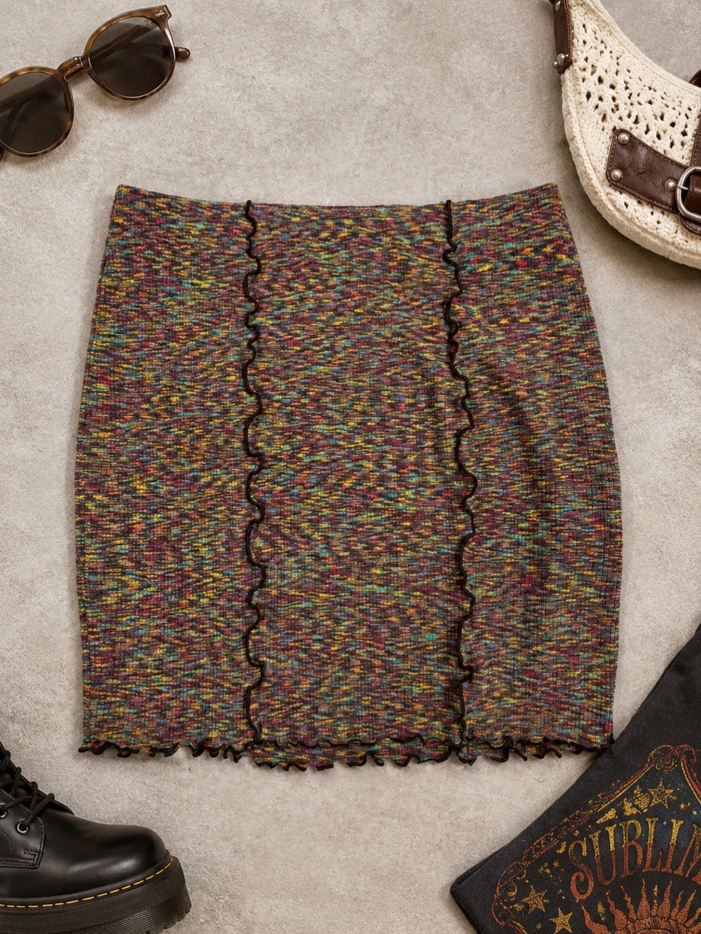 SO Multicolor Space Dye Mini Skirt Women's Size L Stretch Lettuce Hem